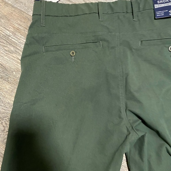 All Day Short 4-Way Stretch - Picture 7 of 12